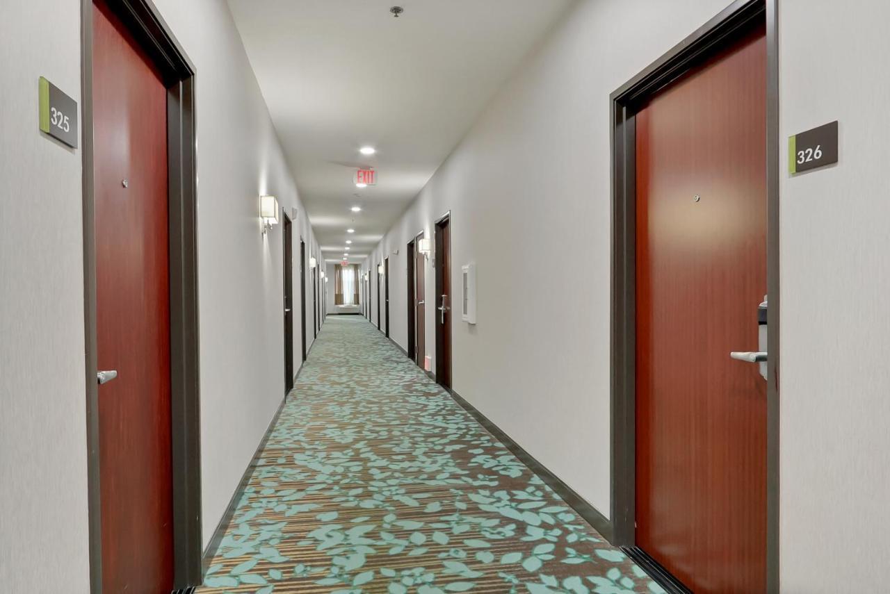 Best Western Liberty Inn Dupont Jblm Экстерьер фото