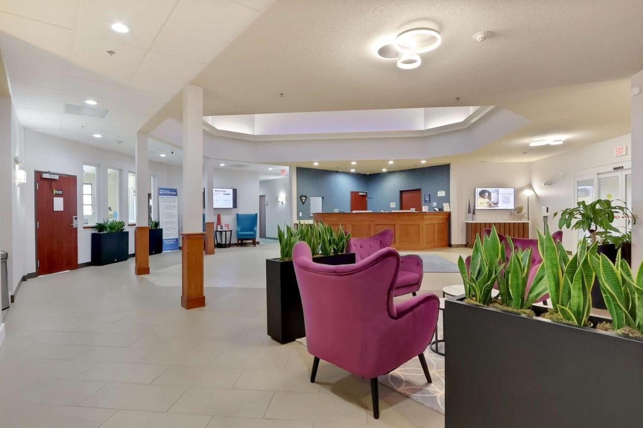 Best Western Liberty Inn Dupont Jblm Экстерьер фото