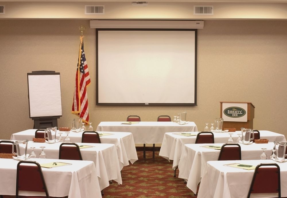 Best Western Liberty Inn Dupont Jblm Экстерьер фото