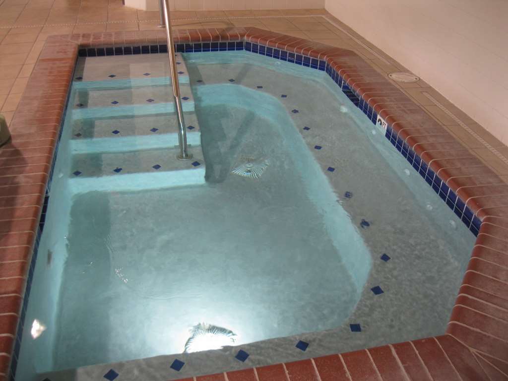 Best Western Liberty Inn Dupont Jblm Удобства фото